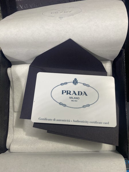 Prada Small Saffiano Leather Wallet63897775455363112