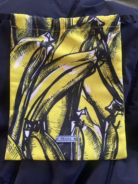 Prada Small Saffiano Leather Wallet63897775455363114