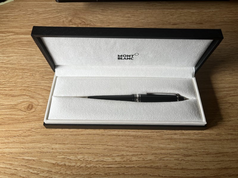 Meisterstück Platinum Line Midsize Ballpoint Pen Carousel 1