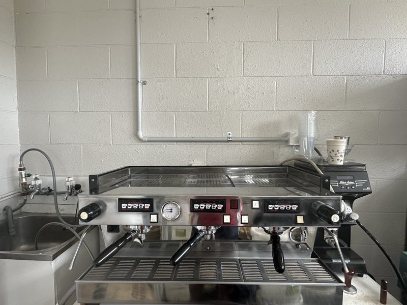 La Marzocco Av High Cup Classic 3 Group With PID Control Mod Carousel 1