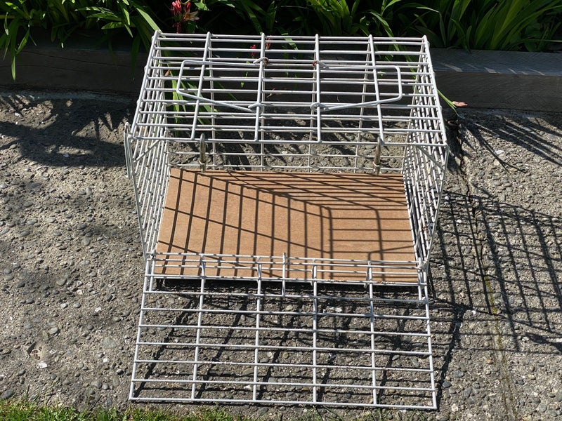 Small pet crate Carousel 2