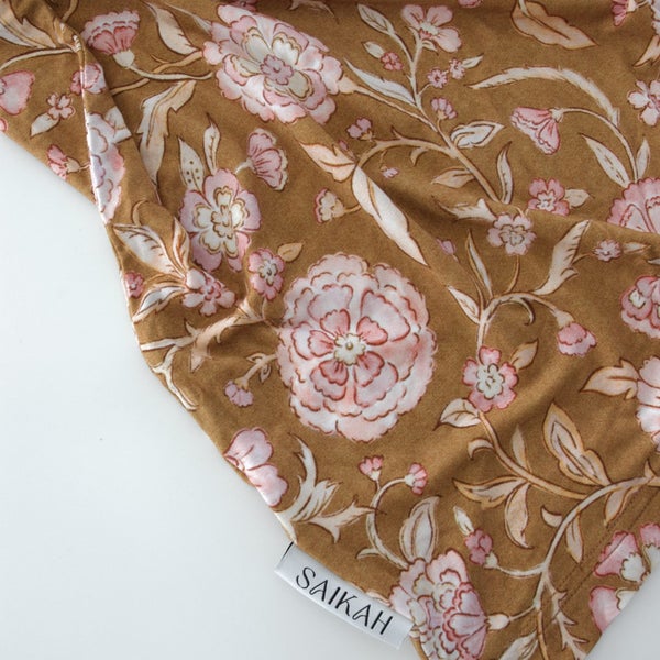 Multi-Use Mama Cover Carousel 9