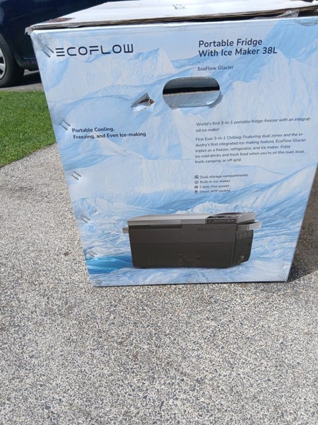 Portable fridge/freezer with ice maker $86063856325589506114