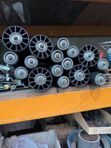 Corner Conveyor Rollers - LOT Carousel 3