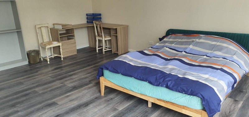 Newton, 4 bedrooms64430540869762114