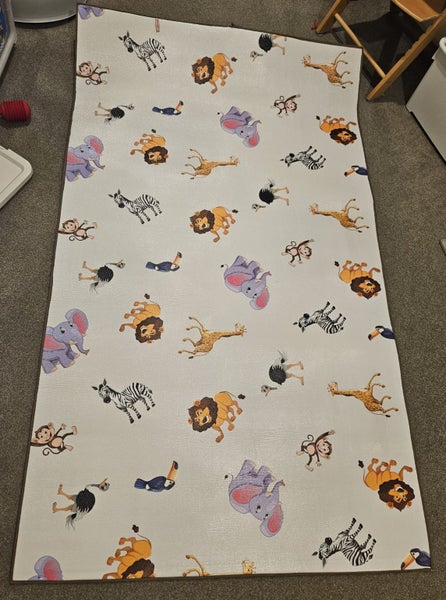 Rollmatz Children’s Play Mat – Safari Animal Design Carousel 1