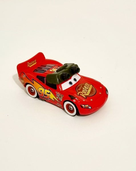 Mattel Disney Pixar ~ Night Vision Goggles Rusteze Lightening McQueen ~ Diecast Carousel 1