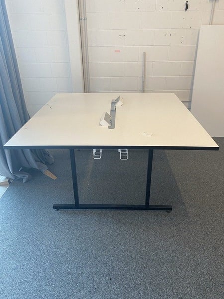Office Furniture Carousel 1