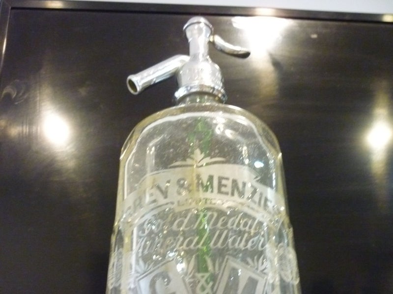 SODA SYPHON VINTAGE GREY & MENZIES AUCKLAND/THAMES/ WAIKATO Carousel 7