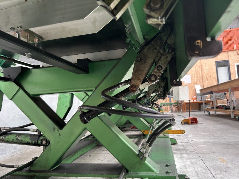 8M Slitter Folder64349029833857114