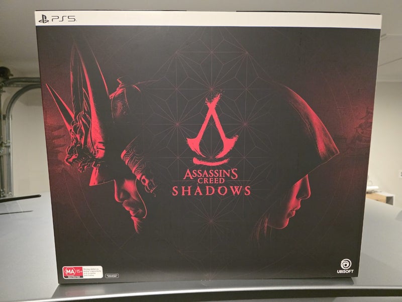 Assassin creed collector editions bundle Carousel 1