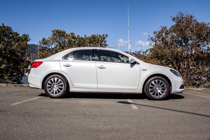 2011 Suzuki Kizashi GLXC 2.4 4Dr63744723730049114