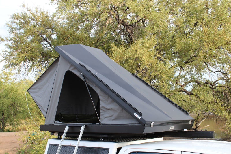 EEZI-AWN BLADE Hard Shell Aluminium Roof Top Tent63745765050113113