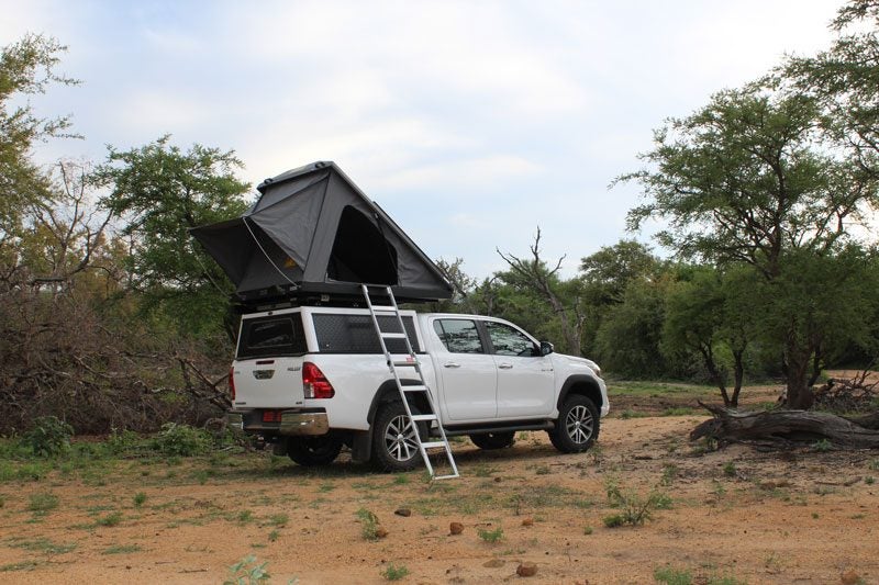 EEZI-AWN BLADE Hard Shell Aluminium Roof Top Tent63745765050113114