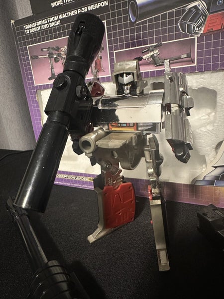 Transformers G1 1984 Boxed Megatron Near Complete!63878202346755114