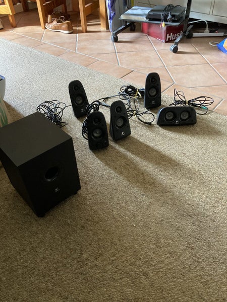 Speakers Carousel 1