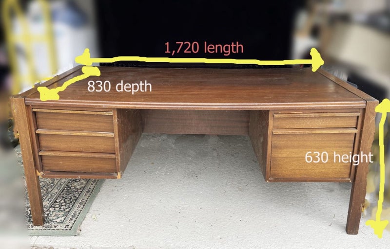 LARGE wooden Desk63810645892099110