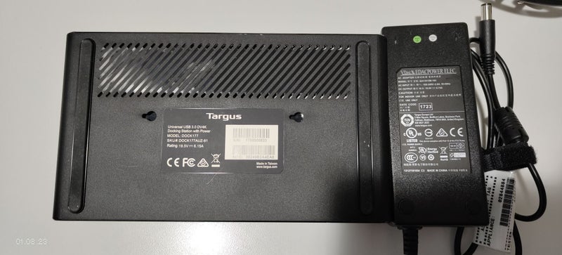 Targus Dock177 Universal 4K USB 3.0 Docking Station Carousel 1