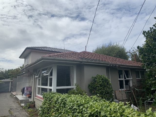 Image 1 of 8