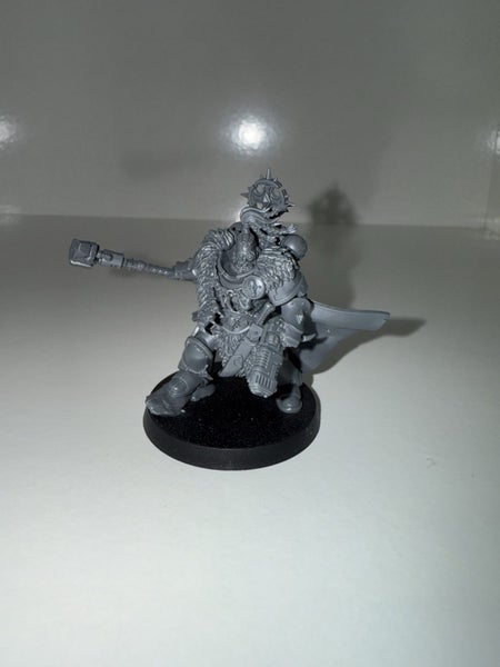 Warhammer 40,000 - Space Wolves - Wolf Lord Carousel 1
