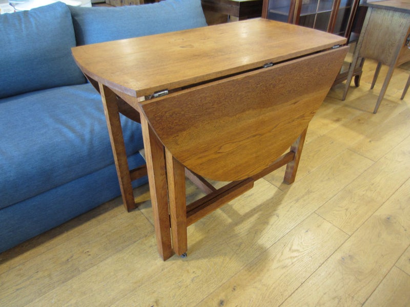 Oak Dropside Gateleg Dining Table Carousel 1