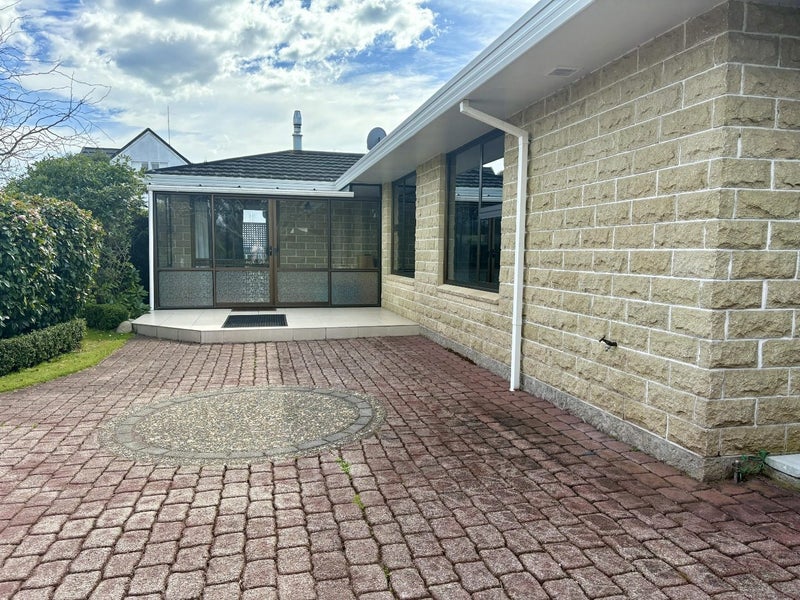 Image 1 of 17