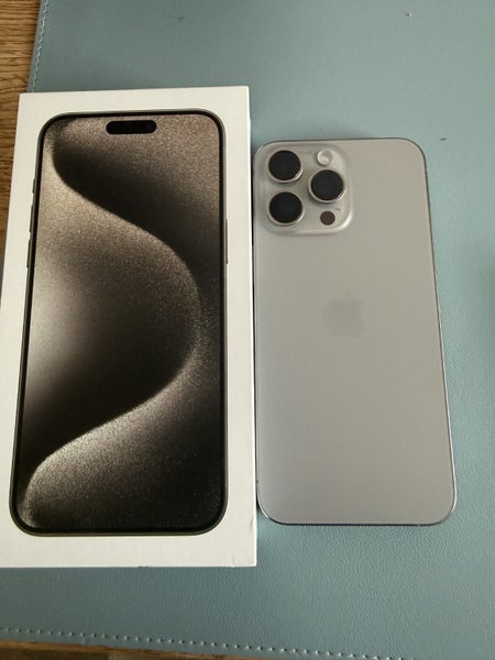 Apple iPhone 15 Pro Max (256GB) – Natural Titanium – Well Looked After Carousel 5