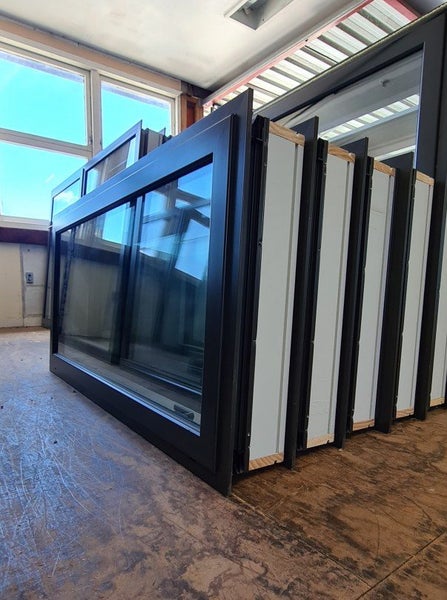 NEW Double Glazed Aluminium Window 1200 x 600 Ironsand Carousel 1