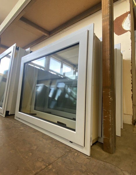 NEW Double Glazed Aluminium Window 800 x 600 Arctic White Carousel 1