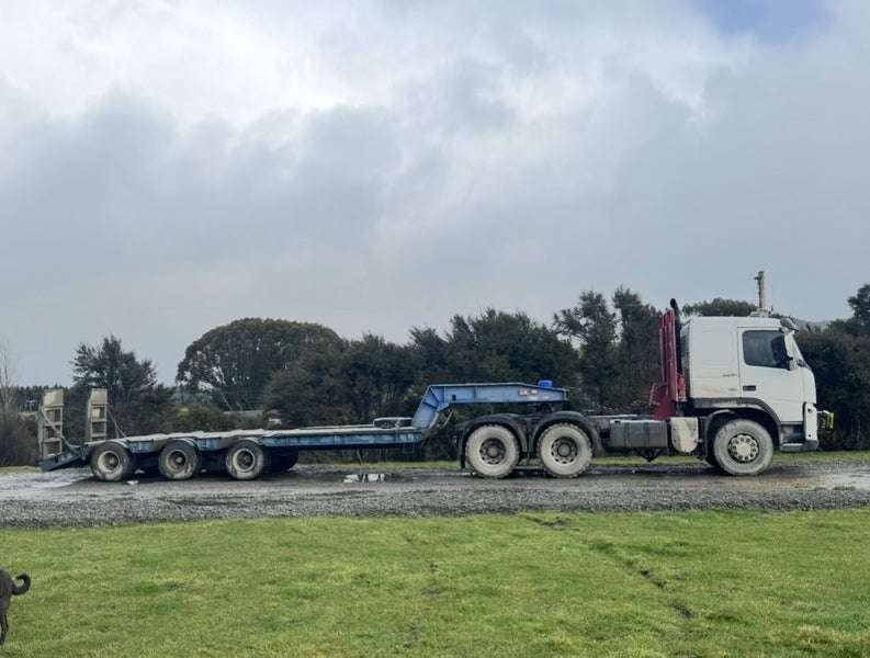 MTE 3 Axle lowloader 3R463756305444611110