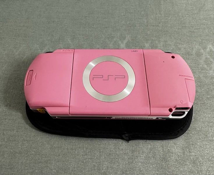 PSP-1000 – Pink | 64GB | Fully Set Up Carousel 3