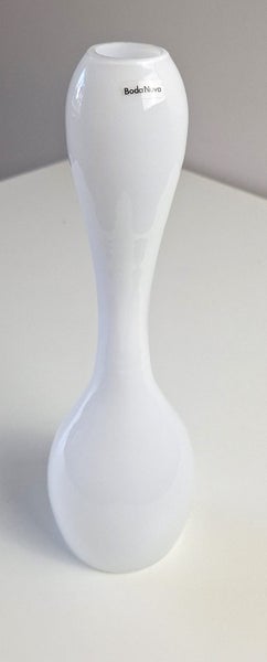 +++ SCANDINAVIAN " BODA NOVA - SWEDEN " GLASS VASE +++ Carousel 2