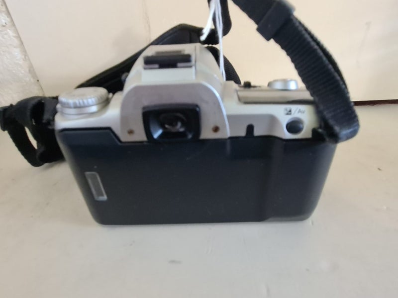 PENTAX MZ-50 Carousel 6