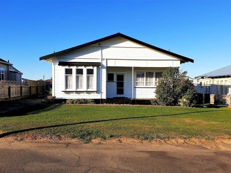 Image 1 of 6