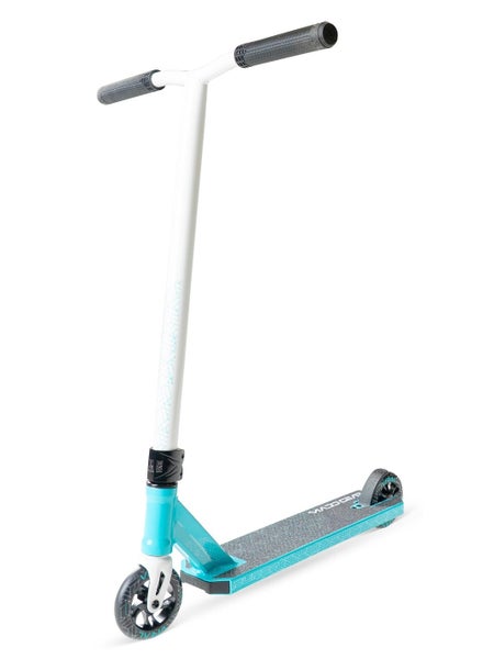 Madd Gear Viral Purge Scooter Aqua Carousel 1