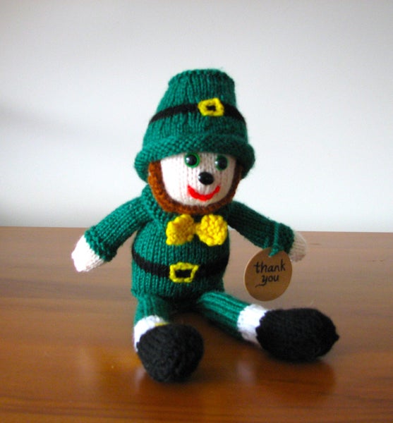Novelty Toy - Leprechaun - NEW - Knitted Carousel 1