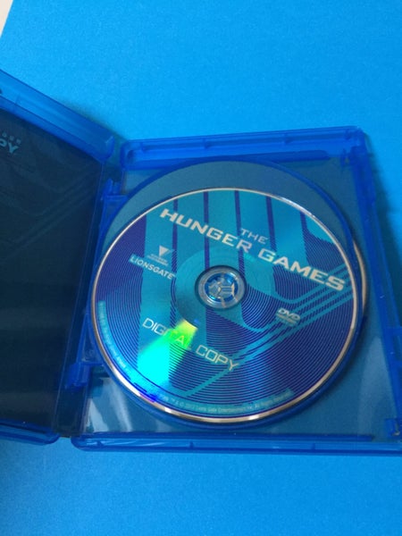 The Hunger Games (Blu-Ray) Carousel 3