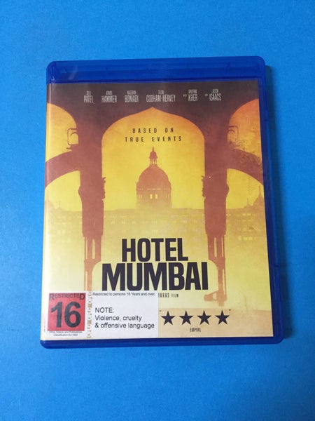 Hotel Mumbai (Blu-Ray) Carousel 1