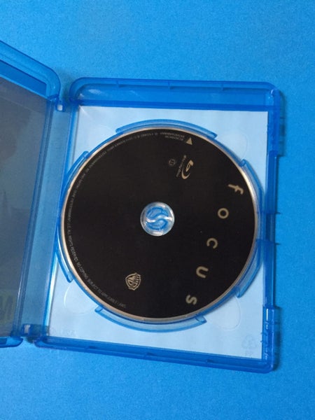 Focus (Blu-Ray) Carousel 3