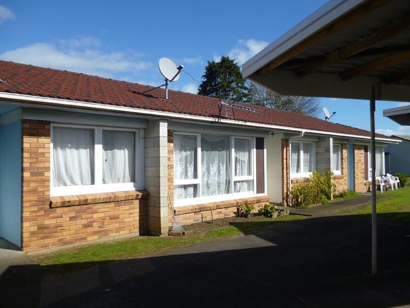 Image 1 of 8