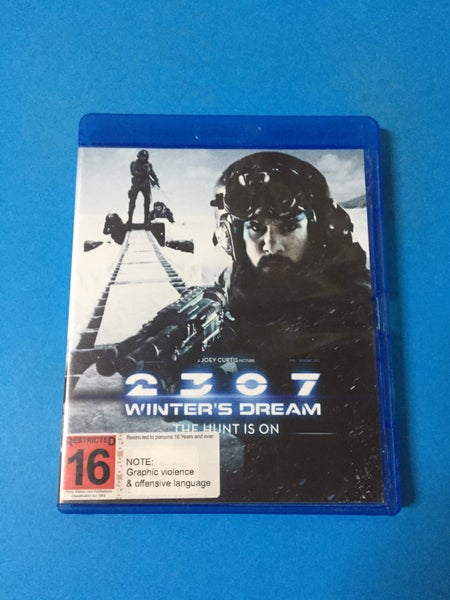 2307: Winter's Dream (Blu-Ray) Carousel 1