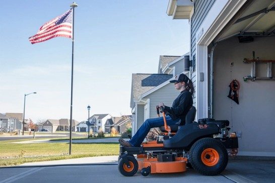 Scag SLS Zero Turn Mower with 52" Deck Carousel 6