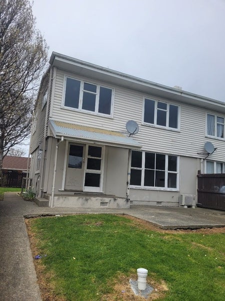 Image 1 of 8