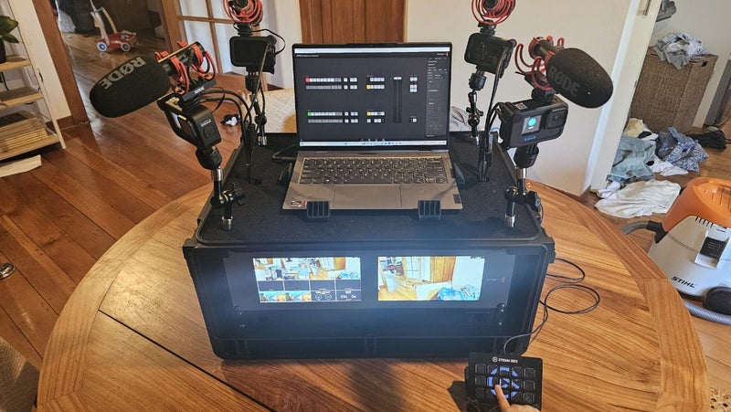 Portable Vlogging / Podcast Studio (Bespoke design & assembly)63851313996162112