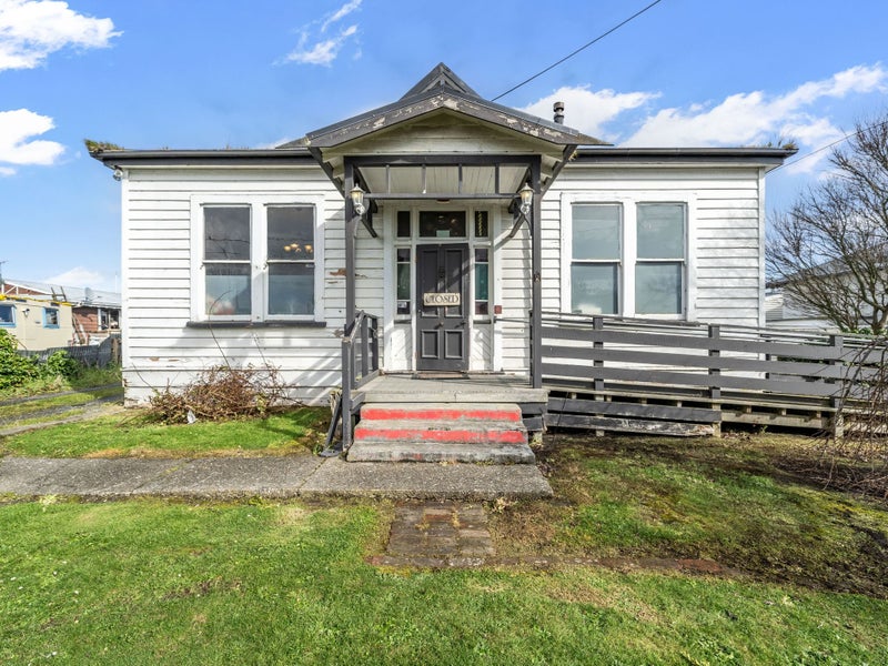 Image 1 of 20