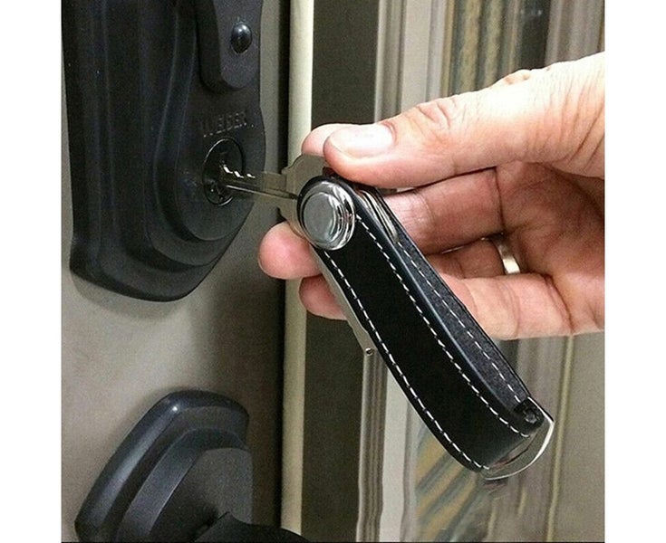 Leather Smart Key Holder Organizer Clip Compact Folder Keychain Carousel 2