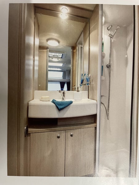 Stirling Swift Sport caravan63771126844418112