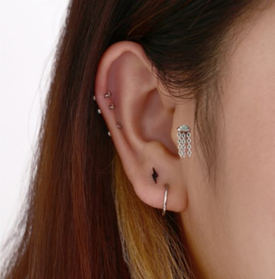 UFO with Chains Labret. Carousel 3