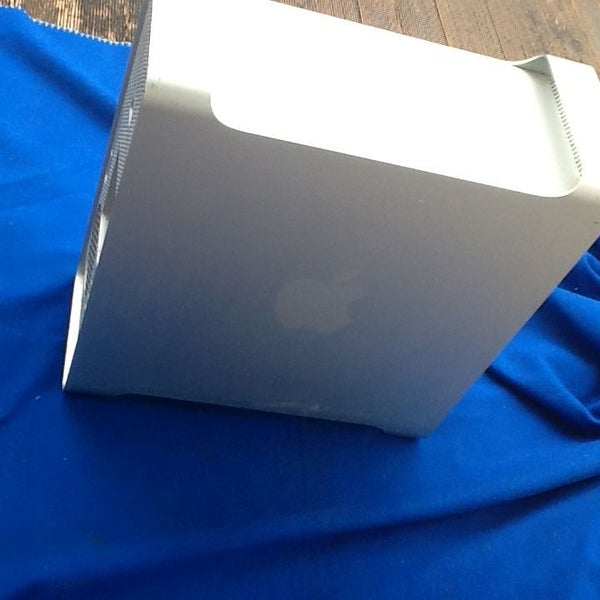 Apple Mac Pro A1289 (mid 2011, 2.66GHz) case and other parts Carousel 2