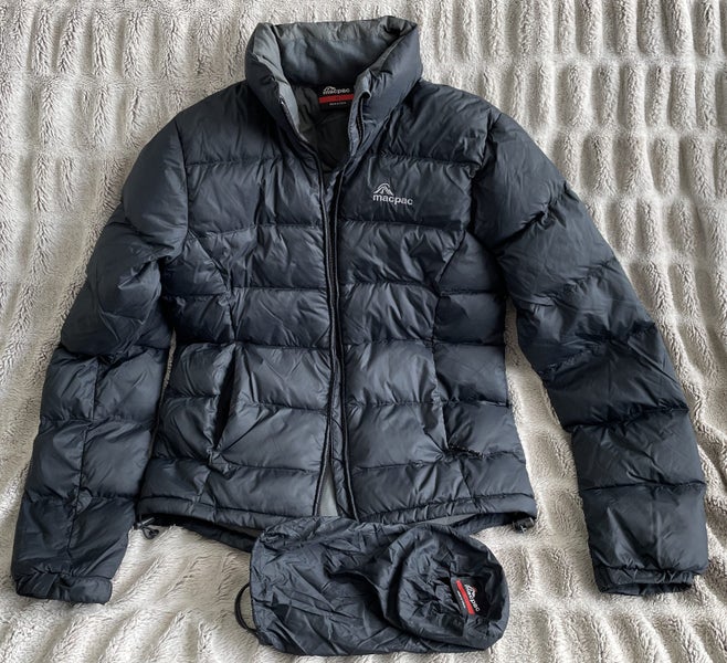 black Macpac jacket size 10 Carousel 1